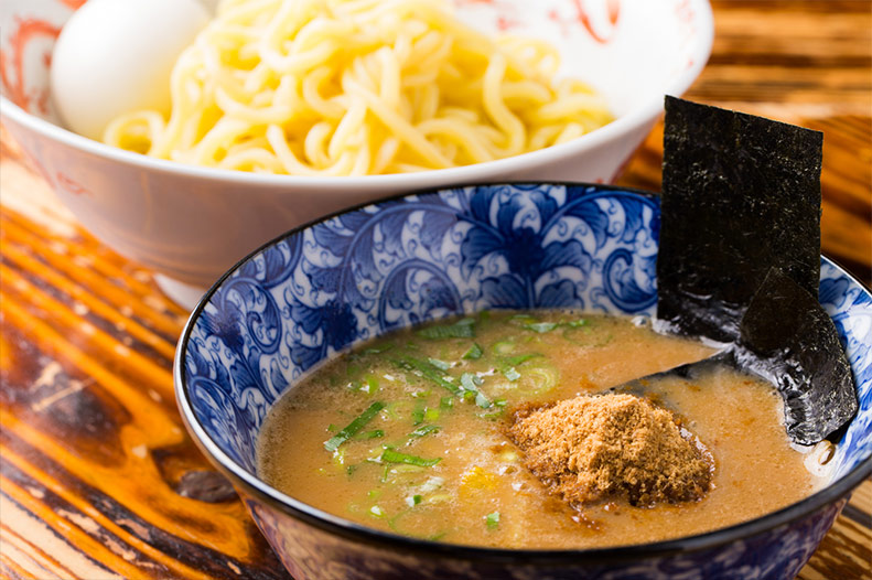 濃厚魚介豚骨つけ麺